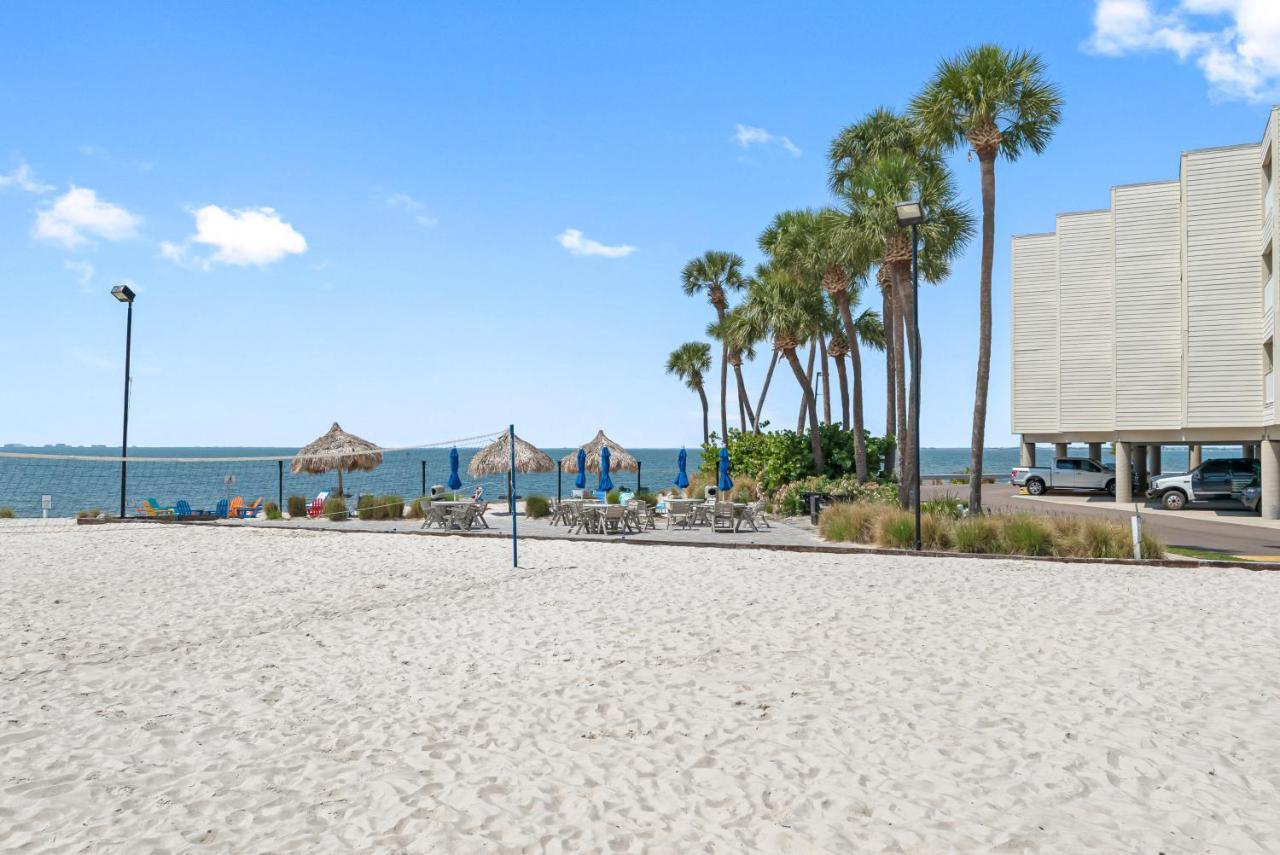 Holiday home Welcome To Sea Forever Balcony With Ocean Views! Tampa